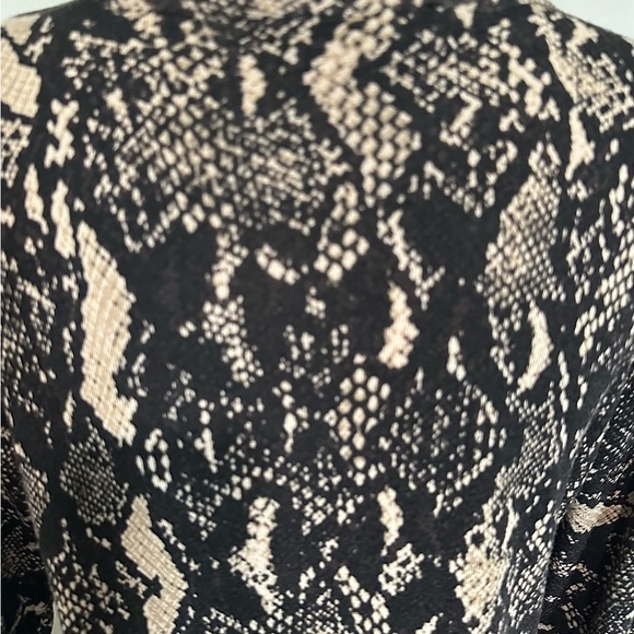 INC Black and Cream Sweater Tunic Animal Print NWT - Picture 5 of 8